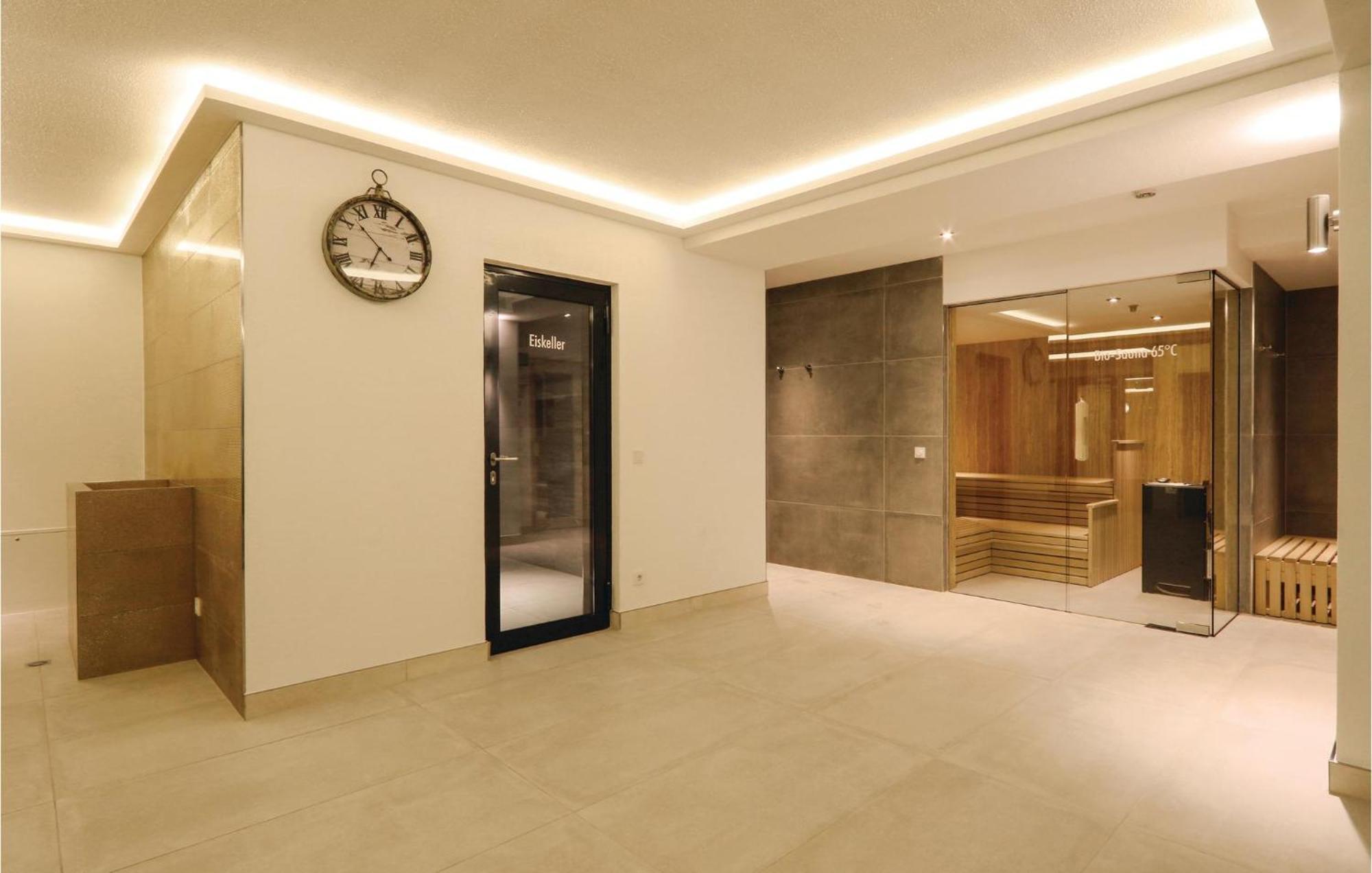 Penthouse Garden Apartment Binz Exterior photo