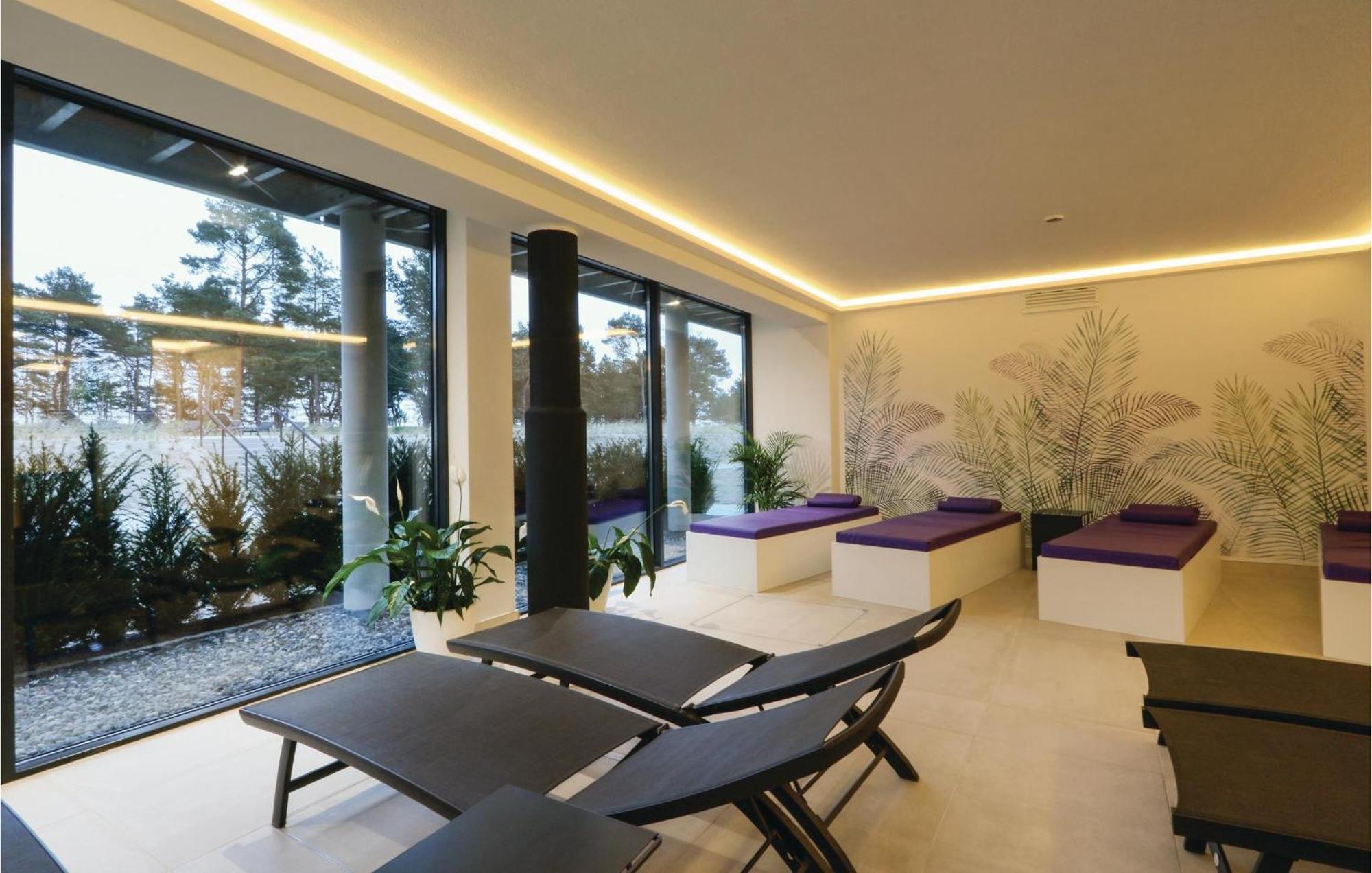 Penthouse Garden Apartment Binz Exterior photo
